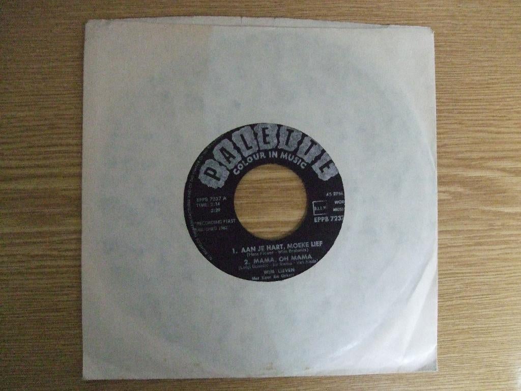 EP   WIM LIEVEN    AAN JE HART, MOEKE LIEF / MAMA, OH MAMA, Cd's en Dvd's, Vinyl Singles, 7 inch, Ophalen of Verzenden, Zo goed als nieuw
