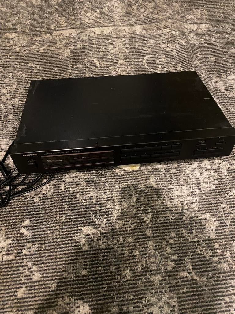Rotel. Tuner, Ophalen, Gebruikt