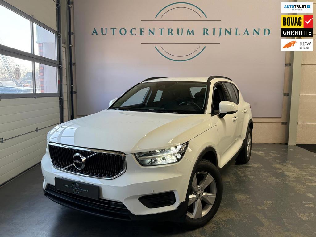 Volvo XC40 Momentum Core Automaat, Carplay, Camera, Auto's, Volvo, Lichtsensor, 129 pk, Wit, Origineel Nederlands