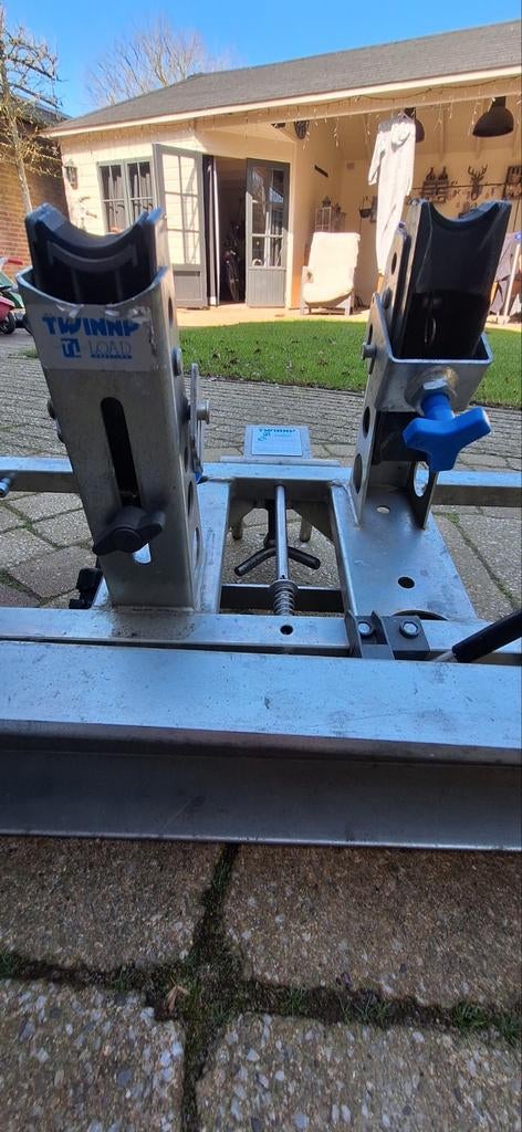 Kantelbare Twinny Load fietsendrager voor 2 fietsen, Auto diversen, Fietsendragers, Ophalen of Verzenden