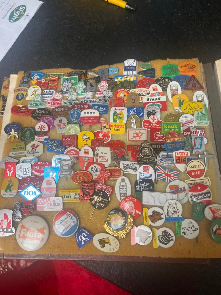 Vintage Pins Jaren '50/'60 - Diverse Reclame en Merken, Ophalen of Verzenden, Gebruikt, Merk, Speldje of Pin