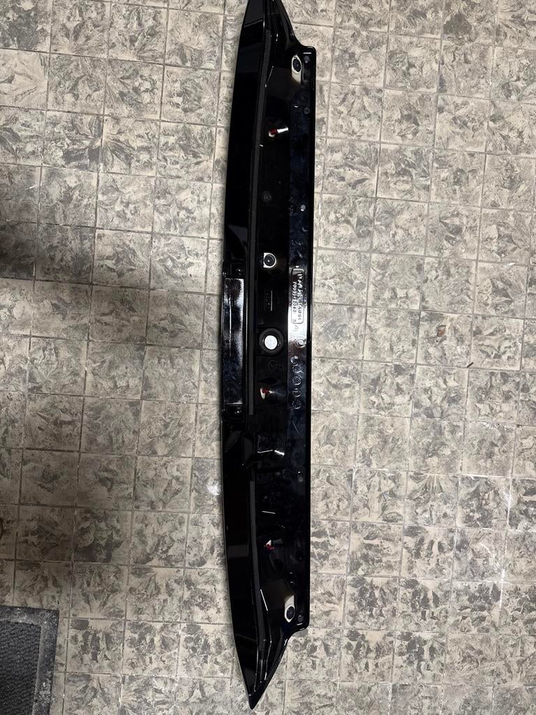Bumper Toyota RAV4 (achterklep sierlijst), Auto-onderdelen, Ophalen, Nieuw, Toyota, Achter