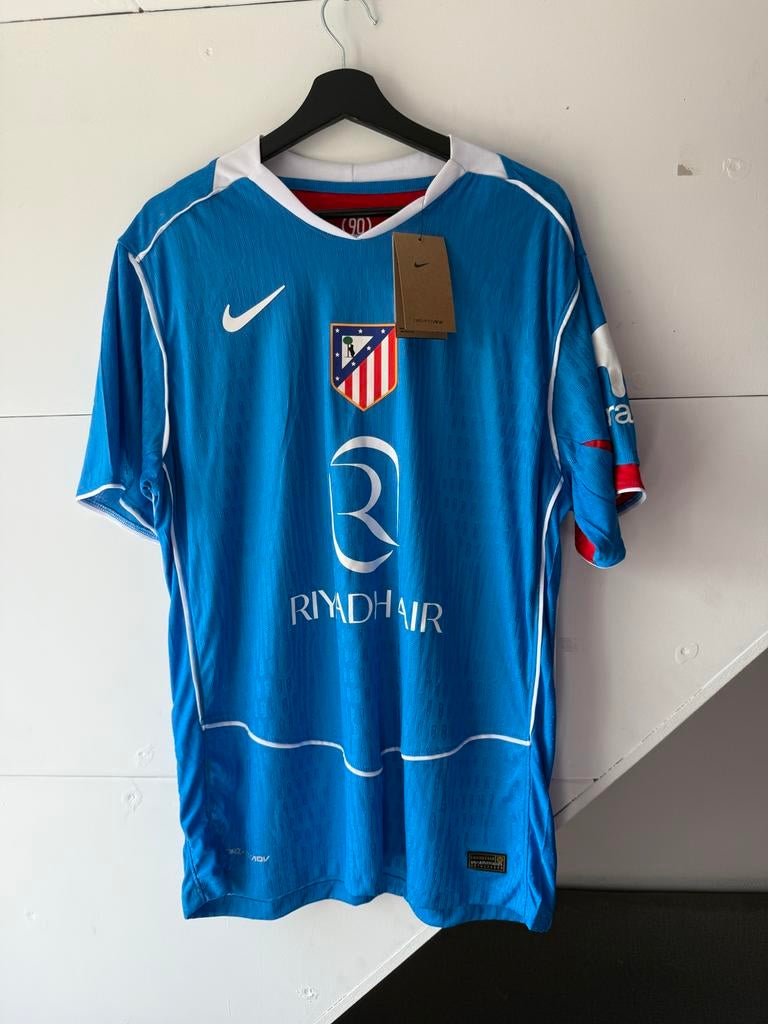 Atletico Madrid thuisshirt 2025/2026 J. Alvarez 19 (3XL valt, Verzenden, Nieuw, Maat 52/54 (L), Blauw