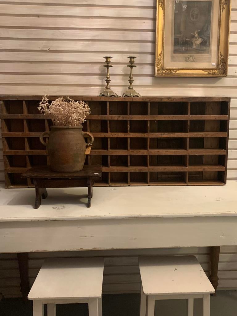 Brocante oude houten vakkenkast, Antiek en Kunst, Curiosa en Brocante, Ophalen