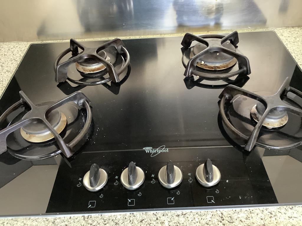 Whirpool gasstel, Witgoed en Apparatuur, Kookplaten, Ophalen, Gebruikt, 4 kookzones, Gas