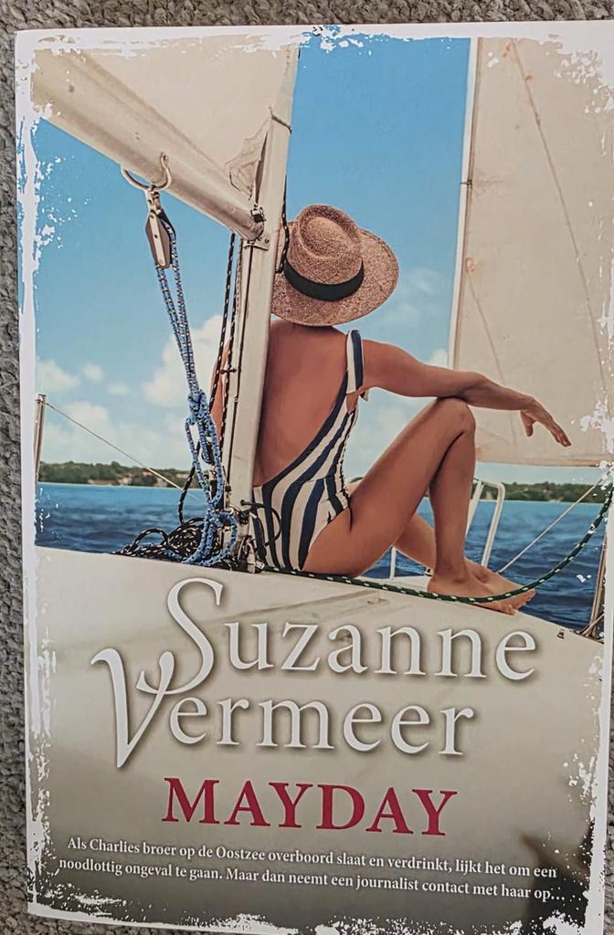 Suzanna Vermeer - Mayday, Ophalen of Verzenden, Zo goed als nieuw