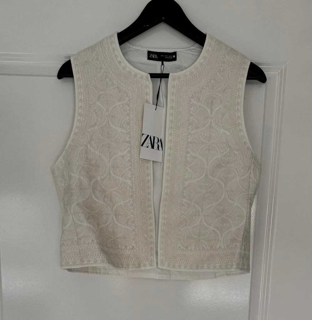 Zara gilet nieuw, Kleding | Dames, Bodywarmers, Ophalen of Verzenden, Nieuw, Maat 36 (S), Zwart