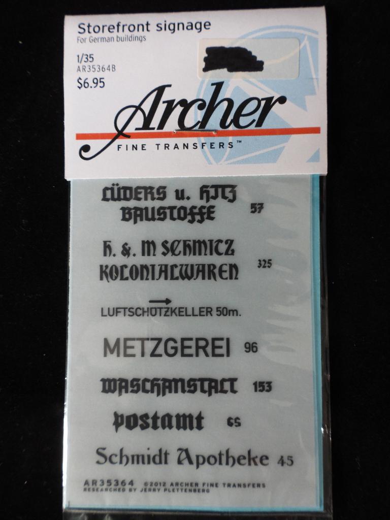 AR35364B - Storefront Signage, German (black), Hobby en Vrije tijd, Modelbouw | Figuren en Diorama's, Ophalen of Verzenden, Nieuw