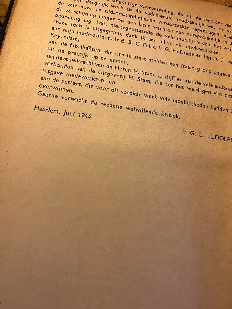 Technisch Vademecum Deel 2 - 1944, Boeken, Ophalen of Verzenden, Gelezen, Elektrotechniek