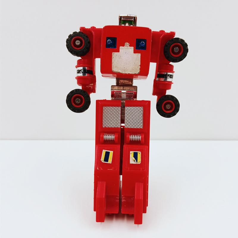 Mega MotoBot Fire Truck MC Toy 1984 Action Figure, Overige generaties, Ophalen of Verzenden, Gebruikt, Overige rassen