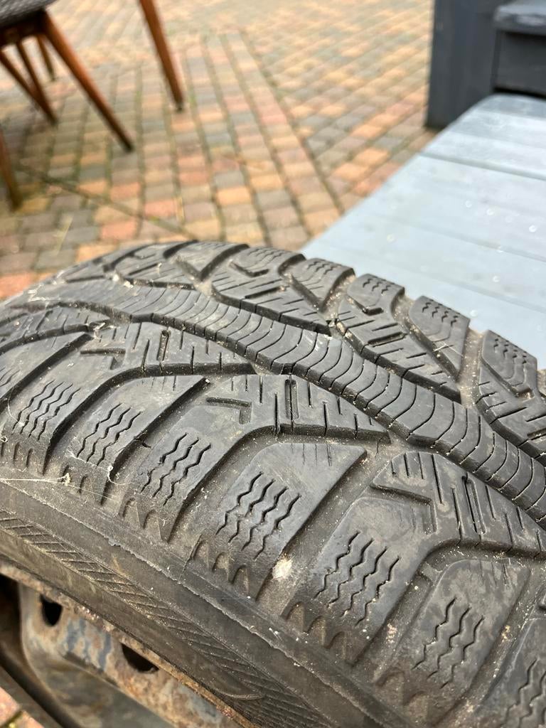 Winterbanden 185/60 R15 - Renault Clio 2, Ophalen of Verzenden, Gebruikt