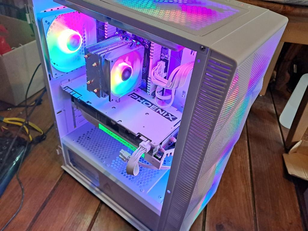 Gaming computer - Core i7 - GTX 1070 - 16gb ddr4 - White, Ophalen of Verzenden, Zo goed als nieuw, Gaming, HDD