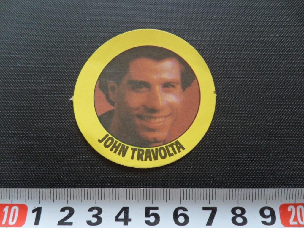 sticker 075 john travolta, Verzamelen, Ophalen, Zo goed als nieuw