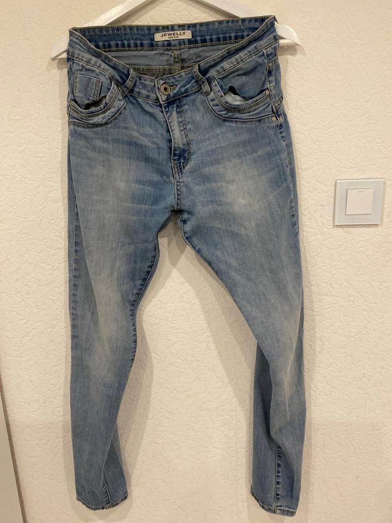 Jewelly Jeansbroek Dames Maat S/36, Ophalen of Verzenden, Zo goed als nieuw, W28 - W29 (confectie 36)