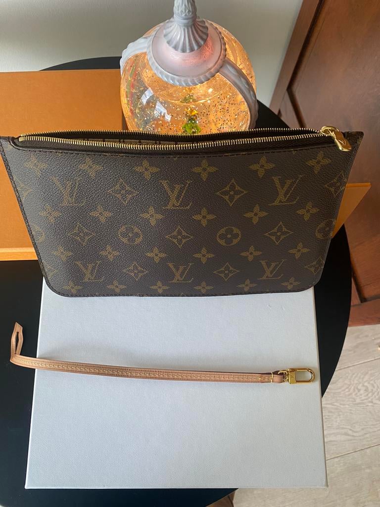 Louis Vuitton Neverfull GM pouch / clutch orgineel, Ophalen of Verzenden, Zo goed als nieuw, Bruin, Avondtasje