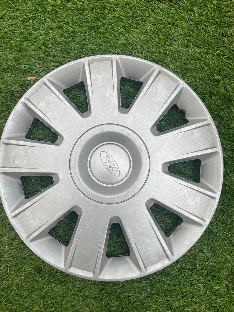 Ford 15 inch wieldoppen (2 stuks), Ophalen of Verzenden