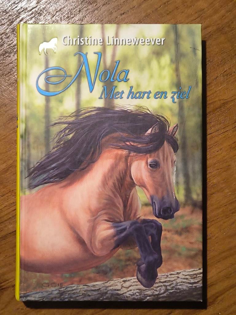 Nola met hart en ziel, Boeken, Ophalen of Verzenden, Zo goed als nieuw, Christine Linneweever