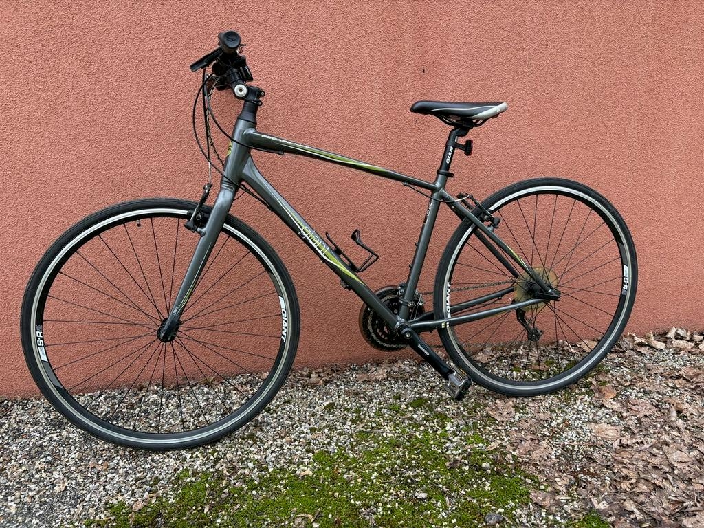 Giant Escape RX Women-framemaat: 48  Sportieve hybride fiets, Ophalen, 28 inch, Giant, Zo goed als nieuw