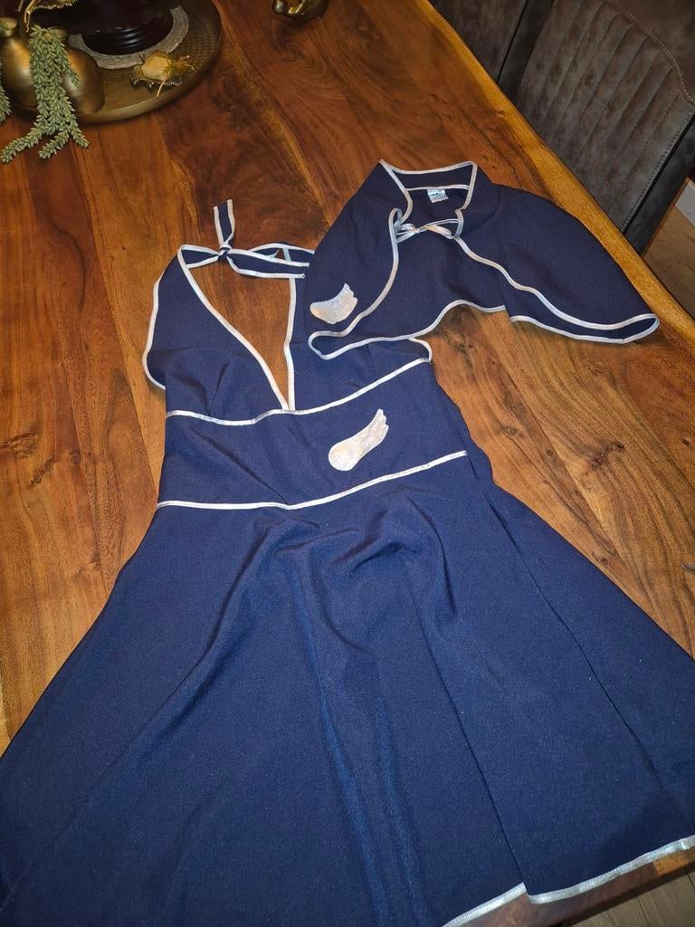 Stewardess jurkje maat 42 met cape, Ophalen, Zo goed als nieuw