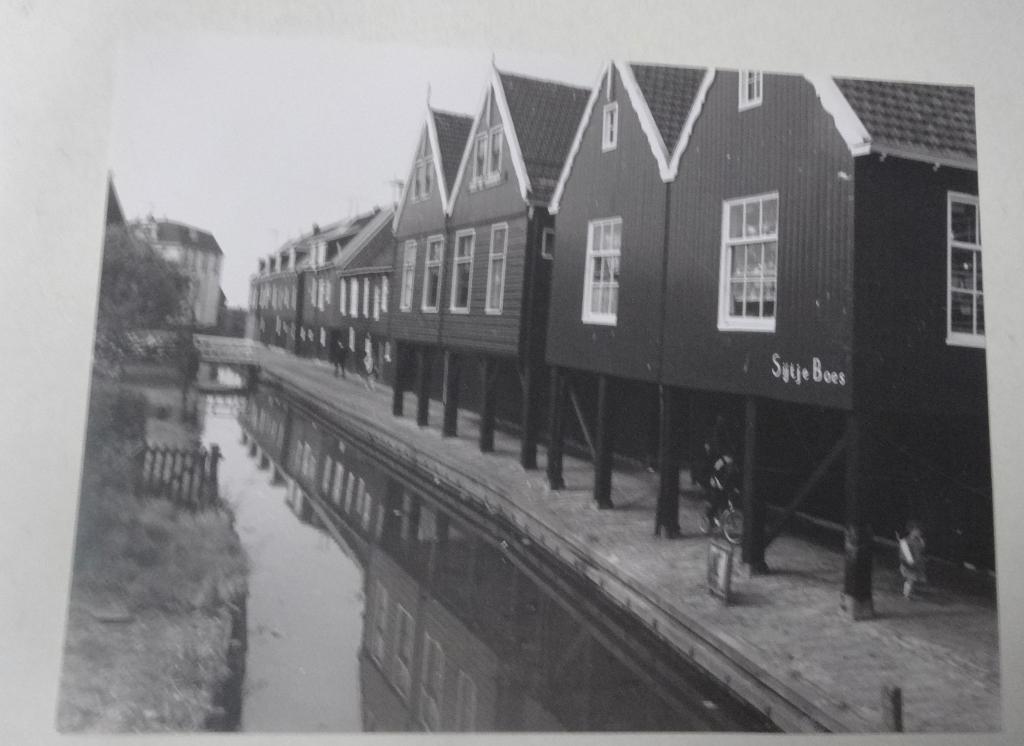 Marken,  kaart  de achterkant van het huis van Sijtje Boes., Verzamelen, Ophalen of Verzenden, Voor 1920, Ongelopen, Noord-Holland