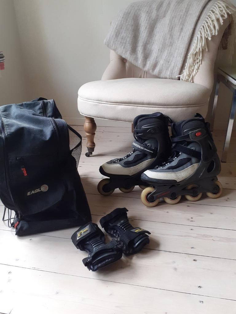 Keurige Rollerblade Skates Skeelers mt.43, Sport en Fitness, Skeelers, Heren, Ophalen of Verzenden, Zo goed als nieuw, Inline skates 4 wielen