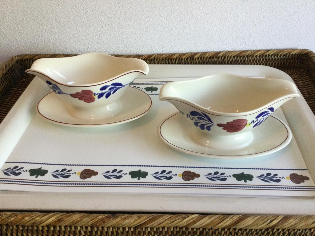 Boerenbont (Juskom met onderschotel ), Antiek en Kunst, Antiek | Servies los, Ophalen of Verzenden