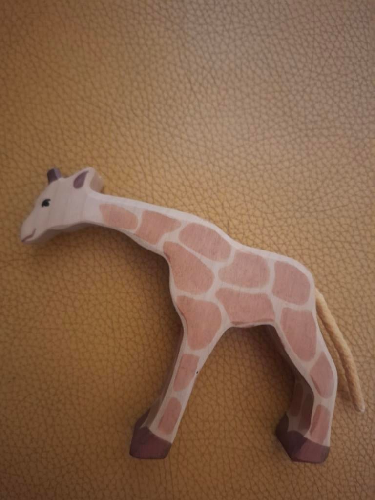 Holztiger drinkende baby giraf, Ophalen of Verzenden