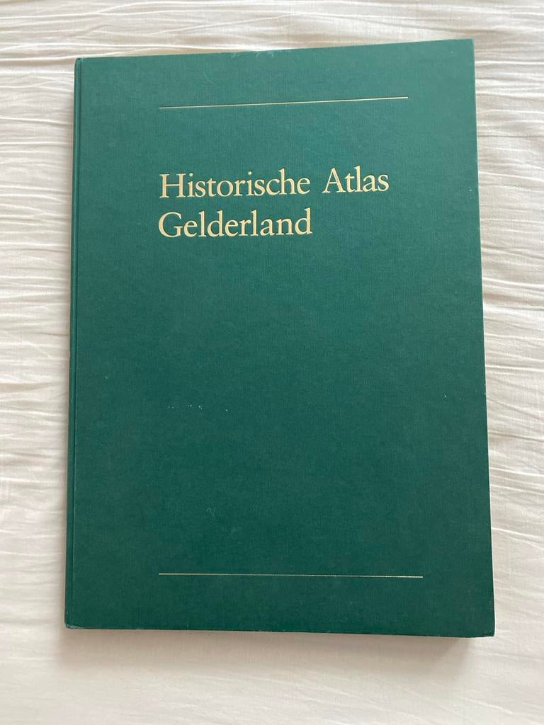 Historische Atlas Gelderland, Boeken, Atlassen en Landkaarten, Ophalen, Overige atlassen, Zo goed als nieuw, 1800 tot 2000