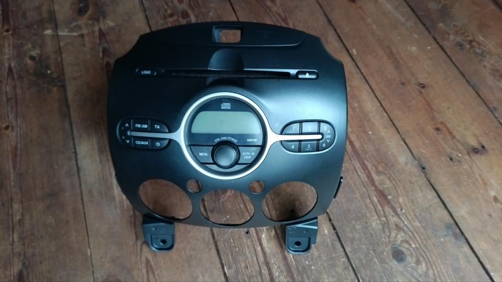 Mazda 2 cockpit dashboard unit radio cd speler, Ophalen of Verzenden, Mazda