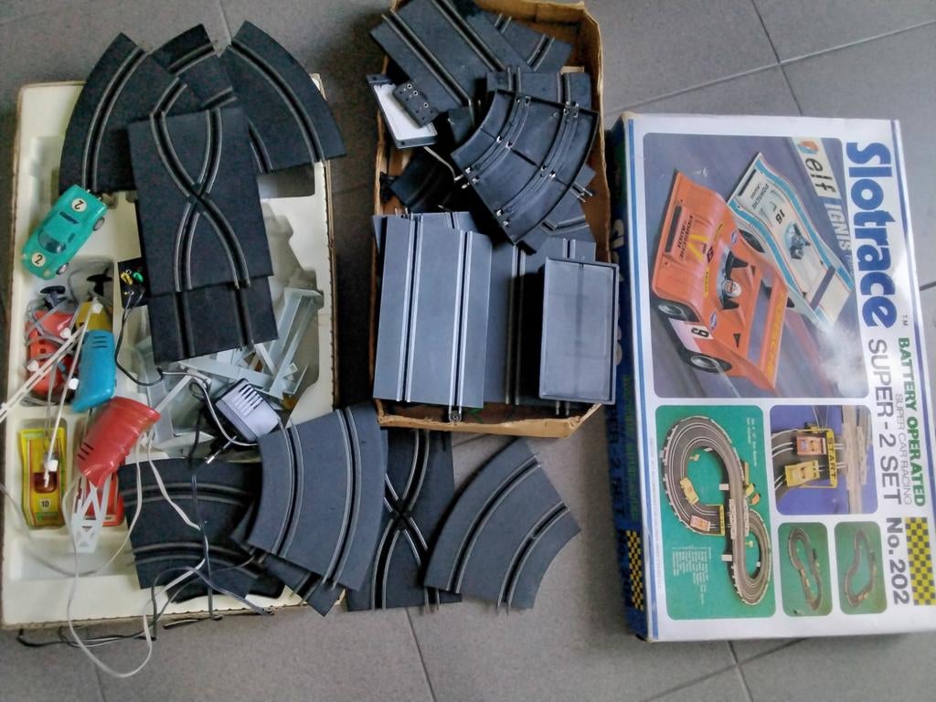 Race baan  met twee auto,s, Ophalen of Verzenden, Elektrisch, Overige merken