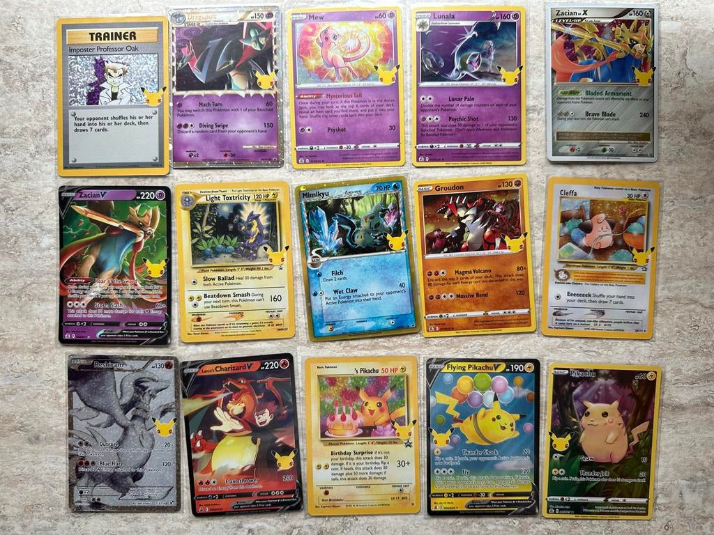 Pokémon Celebrations 25 Jaar Kaarten - Pikachu & Charizard, Hobby en Vrije tijd, Verzamelkaartspellen | Pokémon, Ophalen of Verzenden