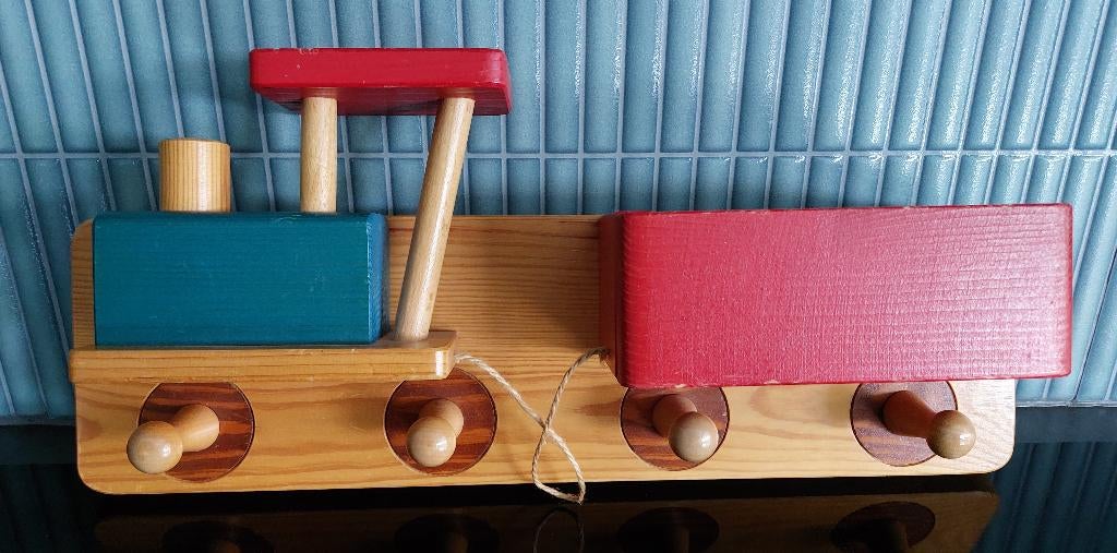 Kapstok kind, vintage, trein, Broem Spel en Speel, hout, Ophalen, Gebruikt, Kapstokje