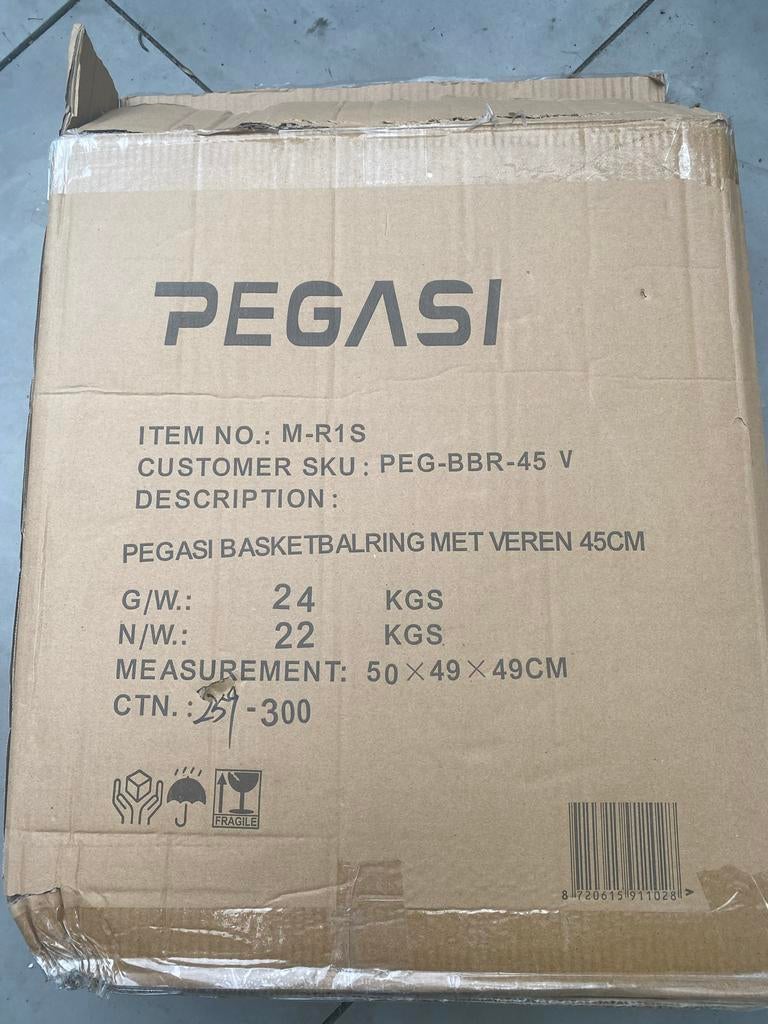 Nieuwe Pegasi basketbalring met veren 45cm, Sport en Fitness, Basketbal, Ophalen, Nieuw, Ring, Bord of Paal