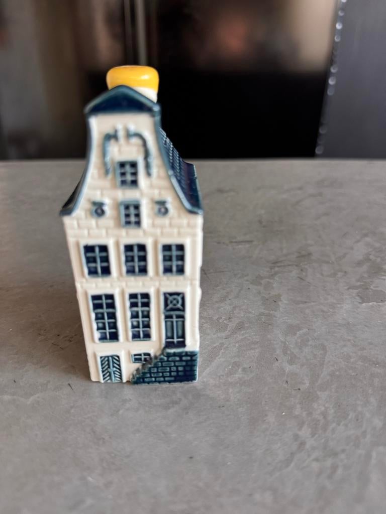 KLM Huisje nr. 9 - Bols Delfts Blauw, Verzamelen, KLM Huisjes, Ophalen of Verzenden, Zo goed als nieuw, 1 t/m 20
