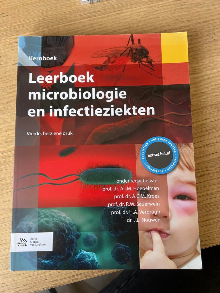 Leerboek Microbiologie en Infectieziekten - 4e druk, Ophalen of Verzenden, Beta, Zo goed als nieuw, WO