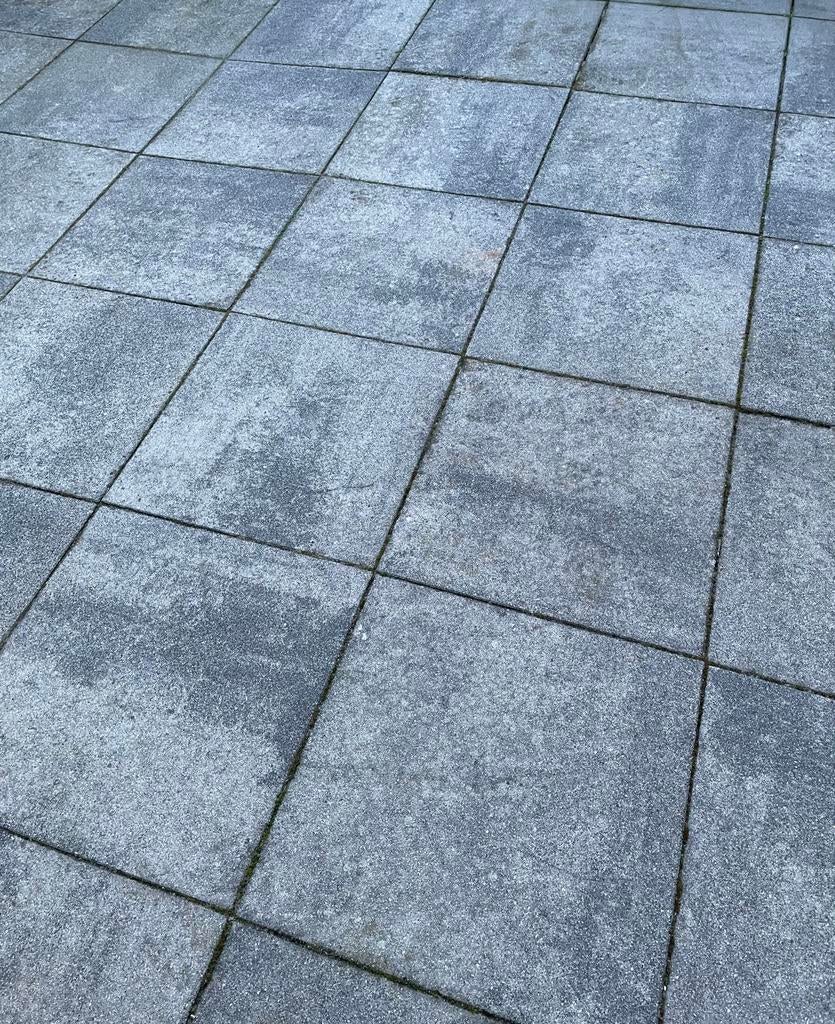 Gratis 100 tegels 60x60 (37 m2) zelf ophalen begin april, Ophalen, 60 cm of meer, Gebruikt, Hardsteen