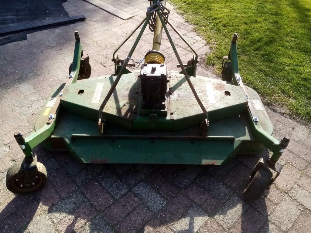 Maaidek, Ophalen, Gebruikt, Machio, 120 cm of meer