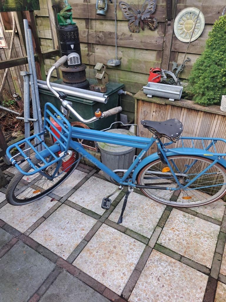 Te koop  één  herenfiets  moet even  schoon gemaakt  worden, Fietsen en Brommers, Fietsen | Heren | Herenfietsen, Ophalen, Gebruikt