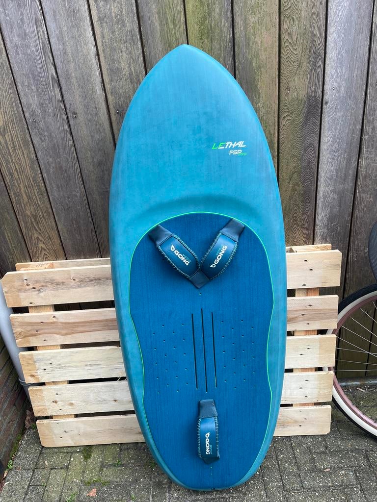 Gong Lethal Pro Carbon 4.10 Wingfoil Board, Ophalen of Verzenden, Zo goed als nieuw, Wingsurf-board