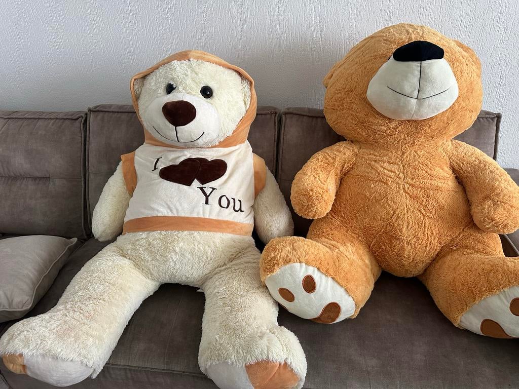 Twee grote teddyberen: Landahl & Baumann en Jafri Toys, Kinderen en Baby's, Speelgoed | Knuffels en Pluche, Overige merken, Overige karakters