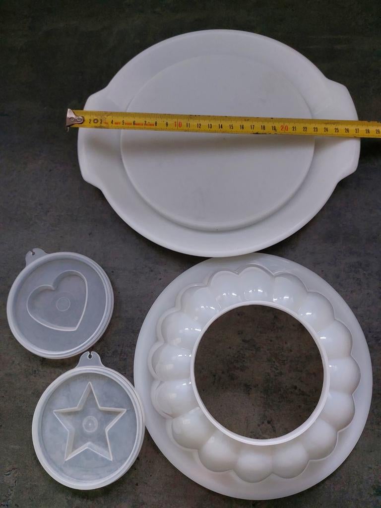 Vintage Tupperware Puddingvorm & Gebaksvormen Set, Ophalen of Verzenden, Gebruikt, Wit, Bak of Kom