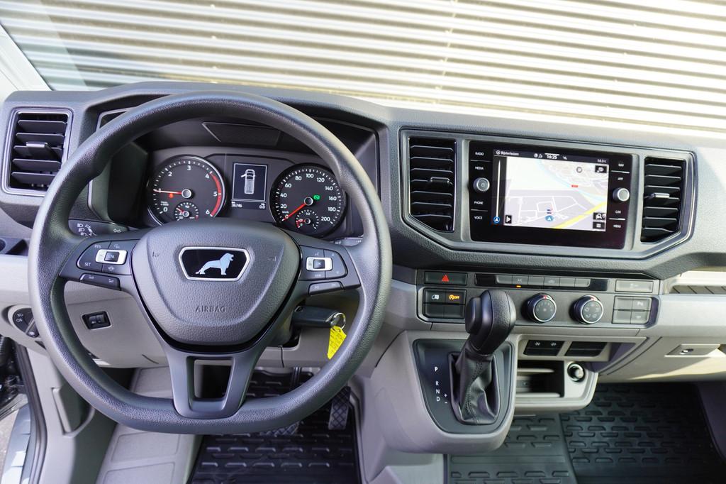 MAN TGE 180pk Automaat L4H3/L3H2 Oprijplaat + Lier Trekhaak, Auto's, Gebruikt, Zwart, 4 cilinders, MAN