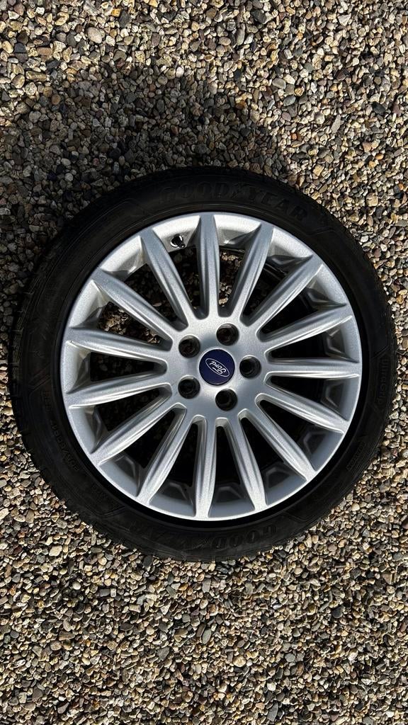 Nette 17 inch Ford velgen met banden, Ophalen, Banden en Velgen, 17 inch, Winterbanden