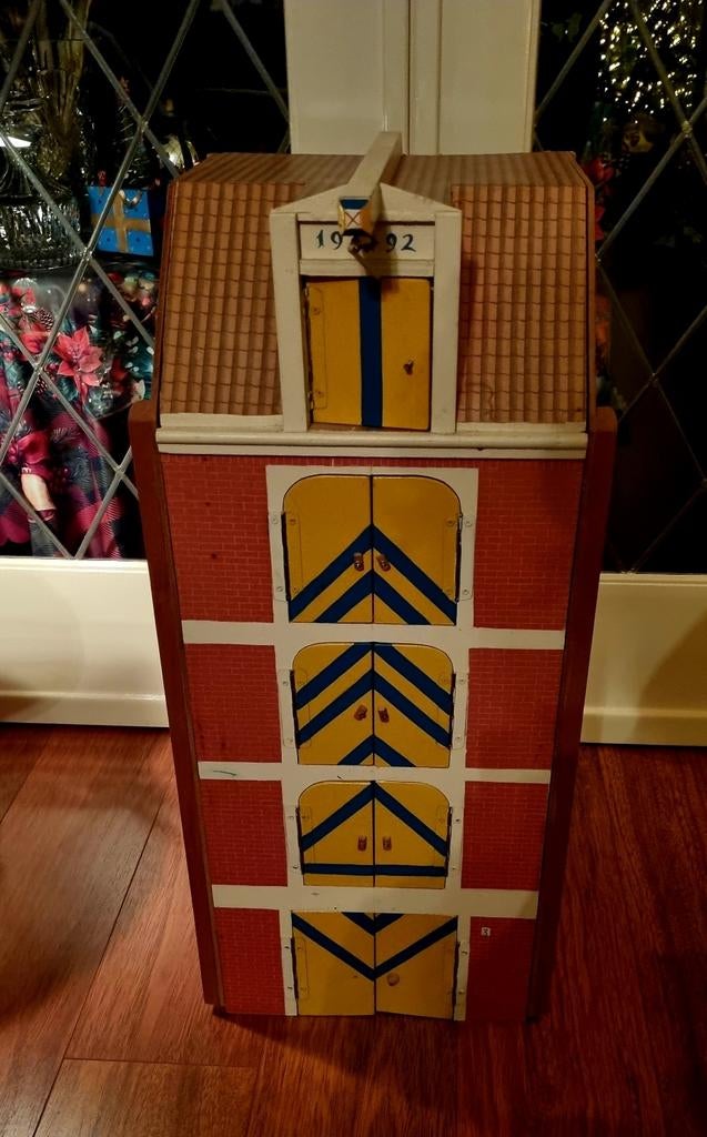 HOUTEN SPEELGOED PAKHUIS MET KATROL, VINTAGE, Ophalen