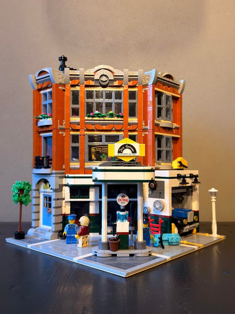LEGO 10264 Corner Garage ruilen tegen andere Modular, Kinderen en Baby's, Speelgoed | Duplo en Lego, Ophalen of Verzenden, Zo goed als nieuw