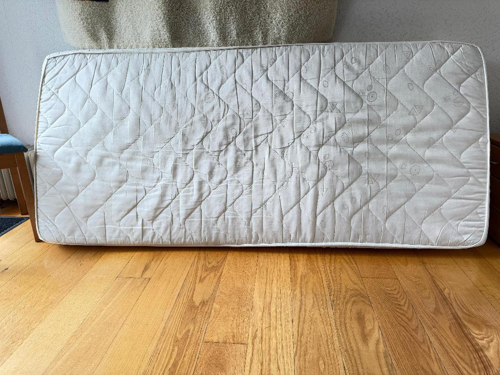 Latten bodems en matrassen, Huis en Inrichting, Slaapkamer | Matrassen en Bedbodems, Ophalen, Gebruikt, 90 cm, Eenpersoons