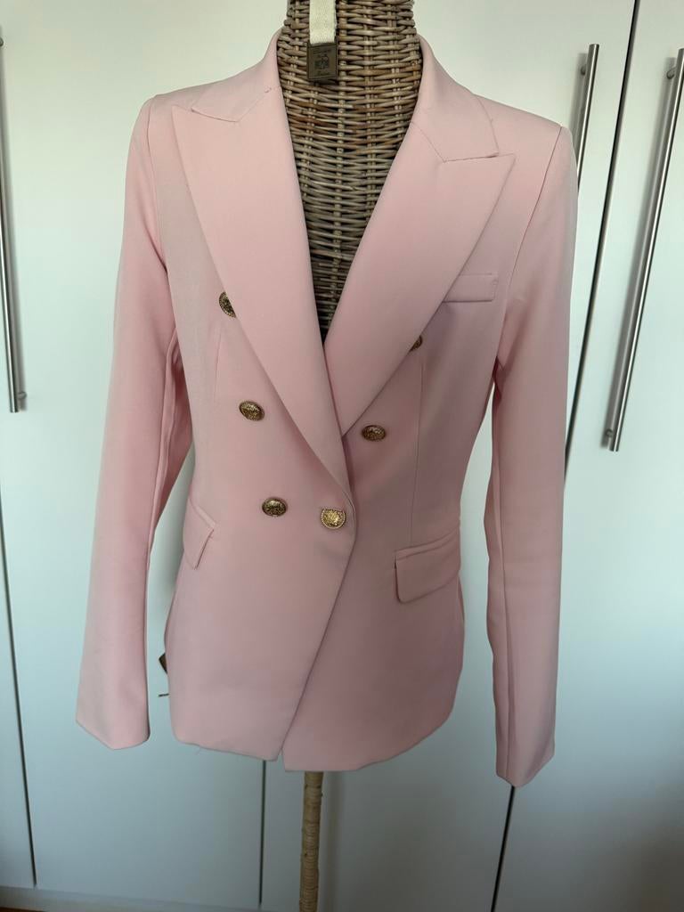 Licht roze Attentif kolbert met gouden knopen, Kleding | Dames, Ophalen of Verzenden, Zo goed als nieuw, Jasje, Roze