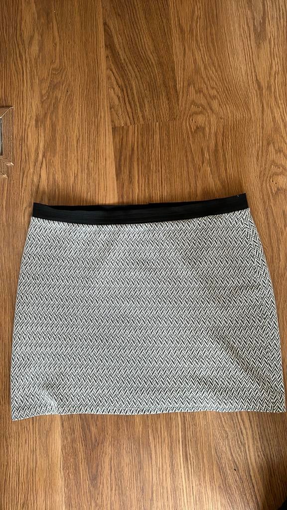 Zwart-witte rok met patroon - Maat 46, Zwart, Maat 46/48 (XL) of groter, Ophalen of Verzenden, Gedragen