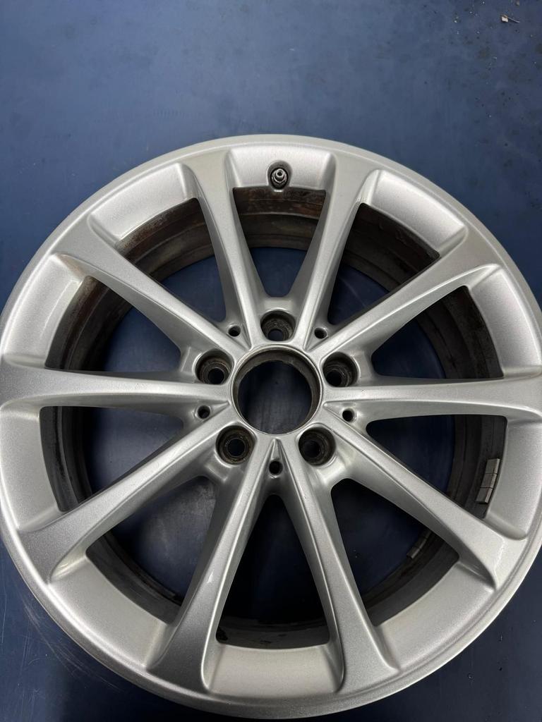 Originele Mercedes set 17 Inch 5x112 66.6 ET44 6.5J A1774010, Gebruikt, Velg(en), -, -