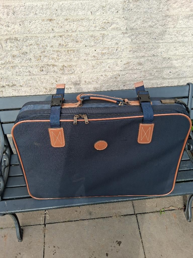 Goede reiskoffer, Minder dan 50 cm, Zo goed als nieuw, Zacht kunststof, Wieltjes